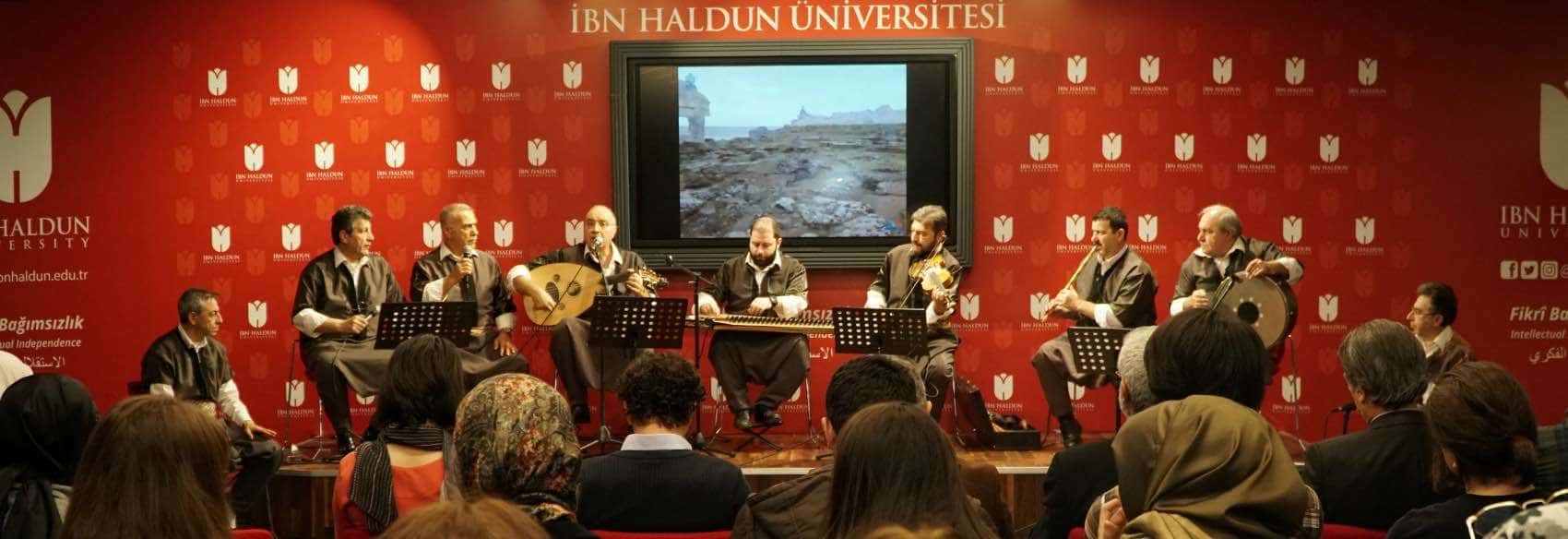 İbn Haldun Üniversitesi’nde Sıra Gecesi