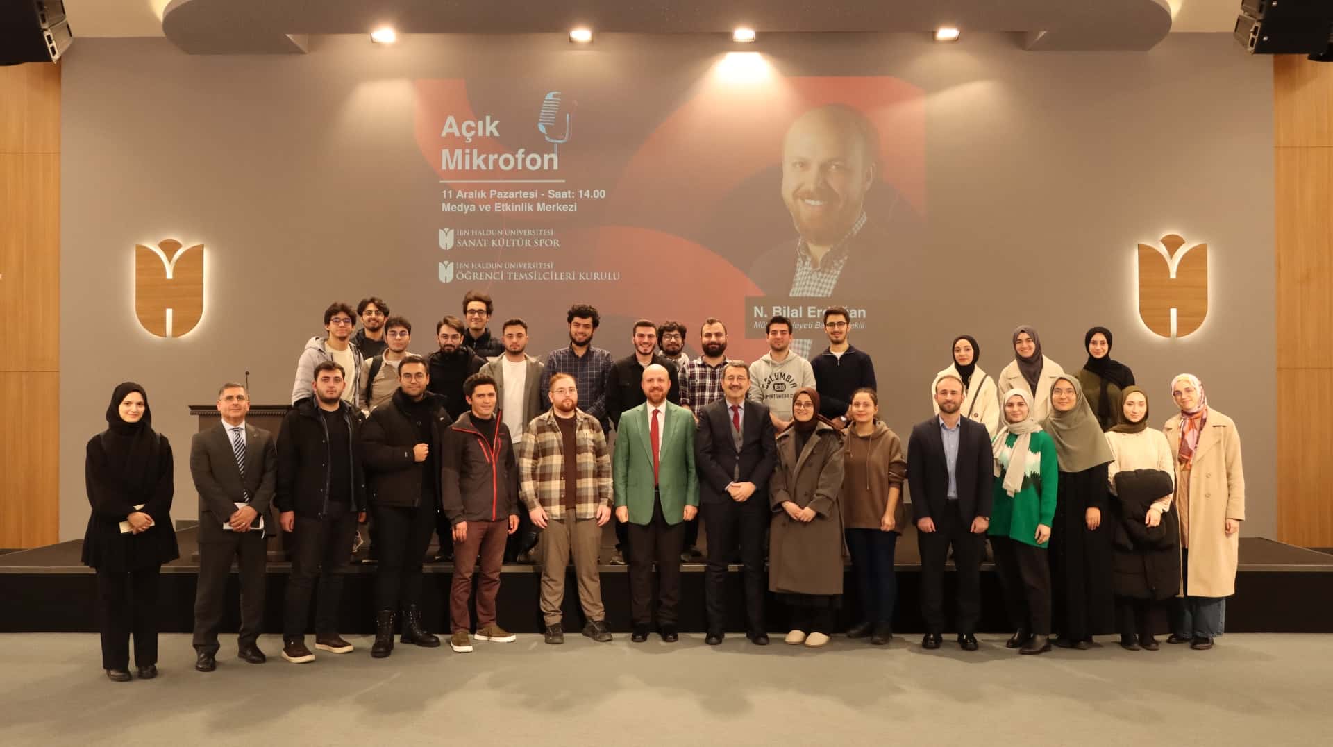 Daha İyi Bir Üniversite İçin Mikrofon Öğrencilere Uzatıldı