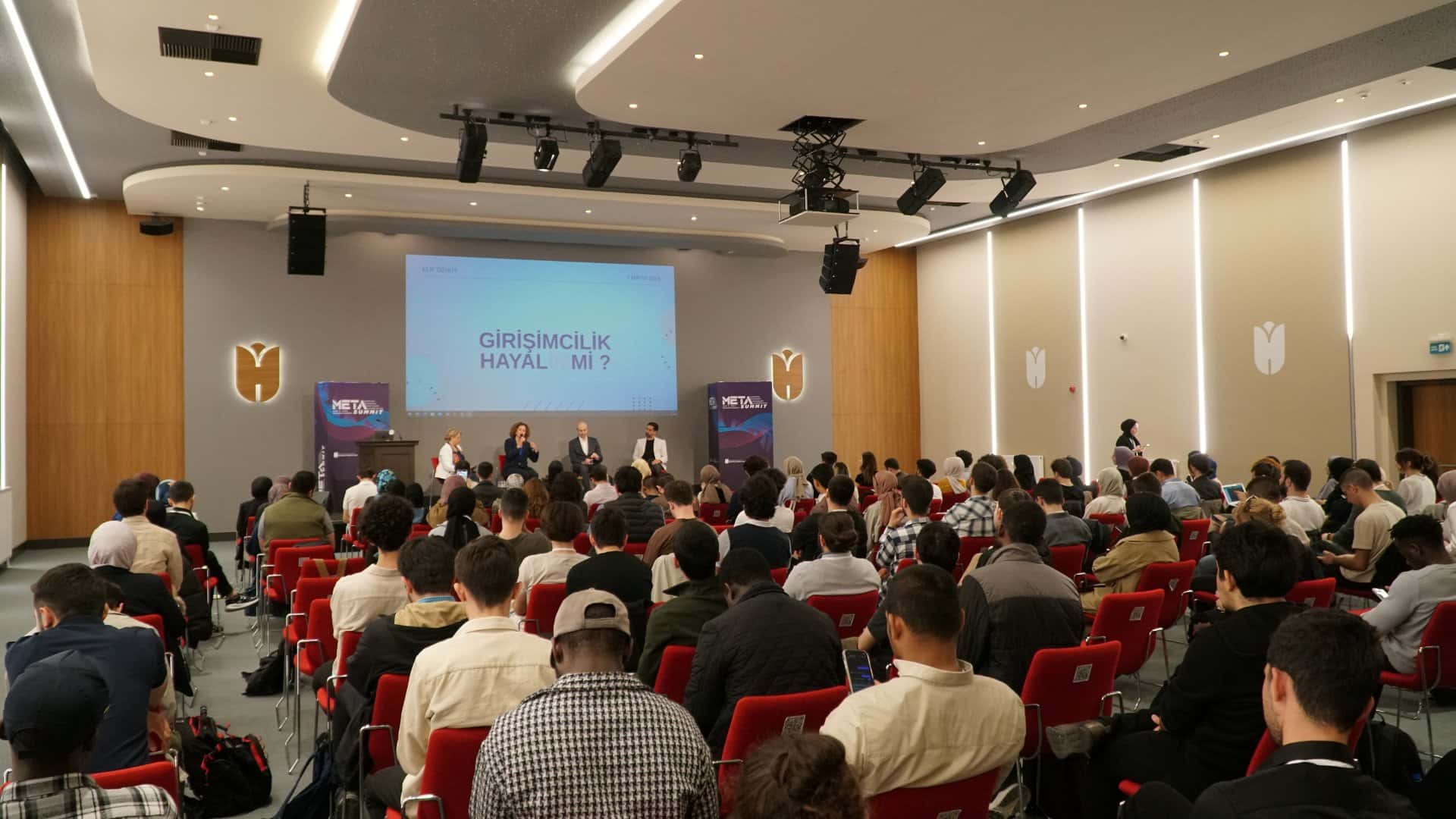 Geleceğin Sektörler Zirvesi Meta Summit Gerçekleştirildi