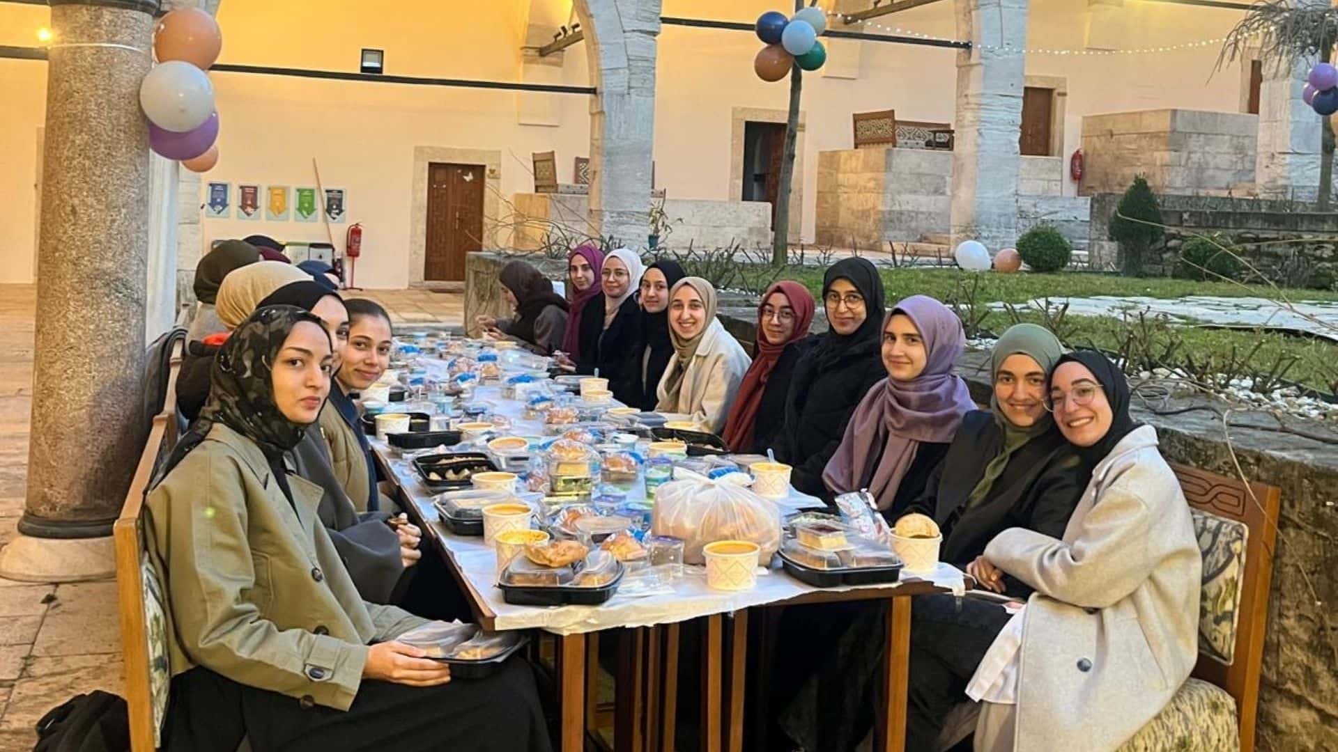 Süleymaniyede İftar Buluşması