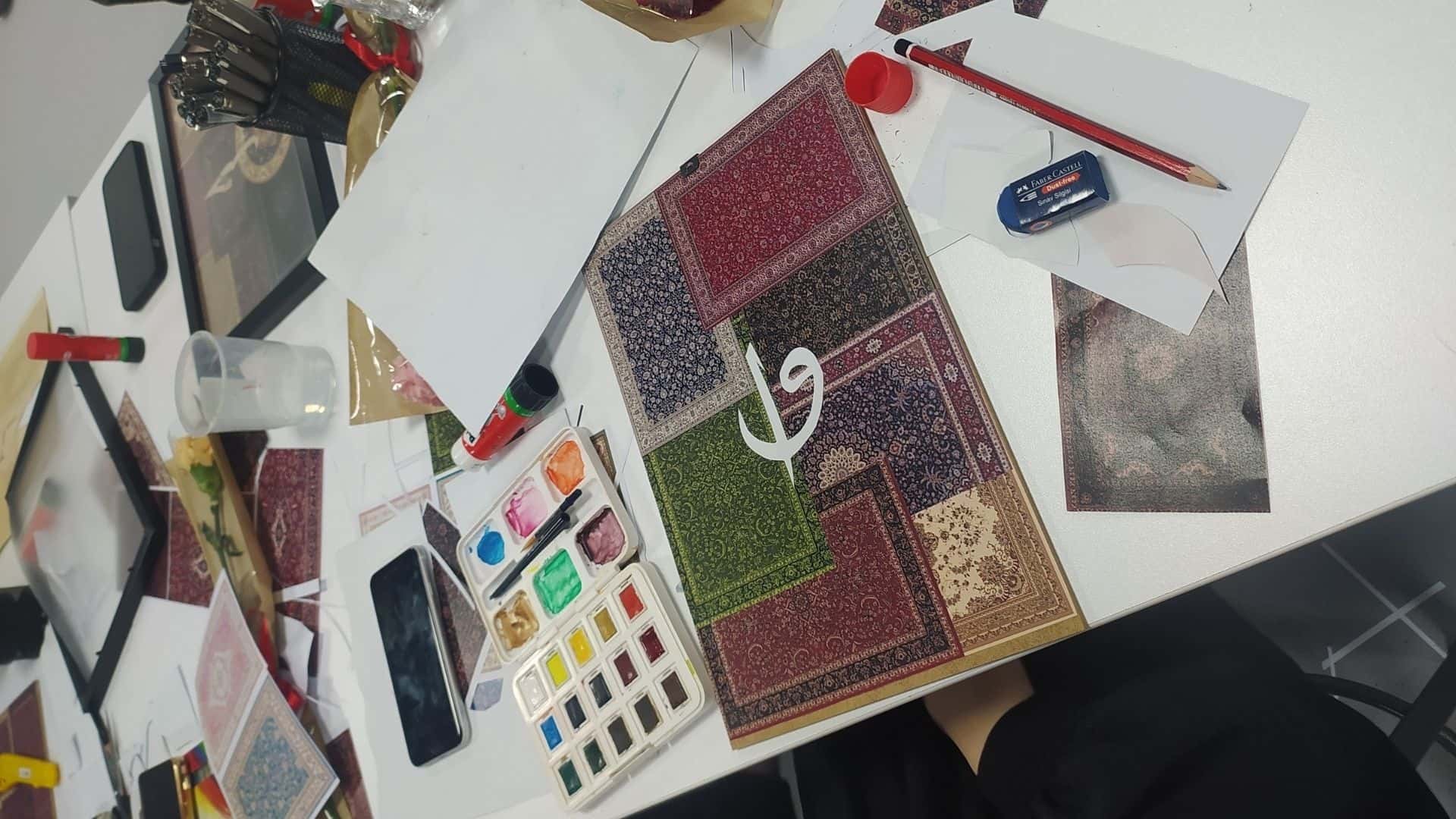 Ramazan Sanat Atölyeleri Serisi: Motifler Üzerine Arapça Kaligrafi Atölyesi Düzenlendi