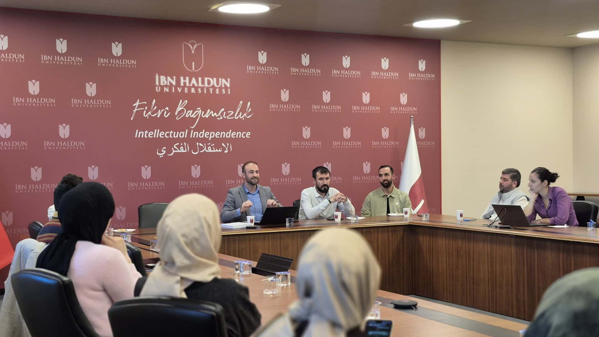 Beginning-of-Term Meeting for Club Advisors