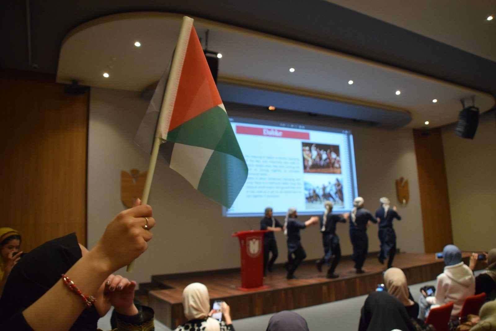“Arap Dünyasında Bi Gün”